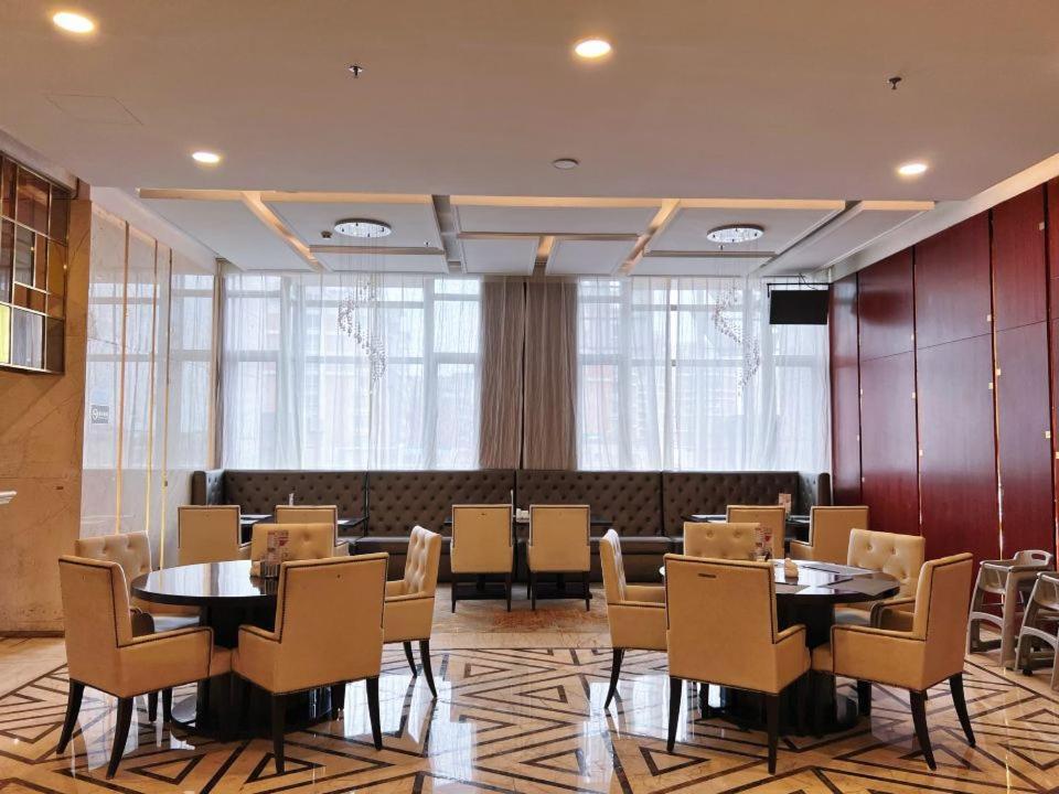Menshine Gloria Plaza Hotel Shantou Exterior foto